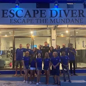 Escape Divers Hostal