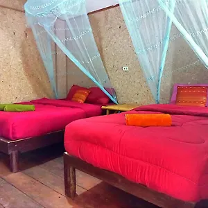  Lodge Lanta Maikeaw Thailand